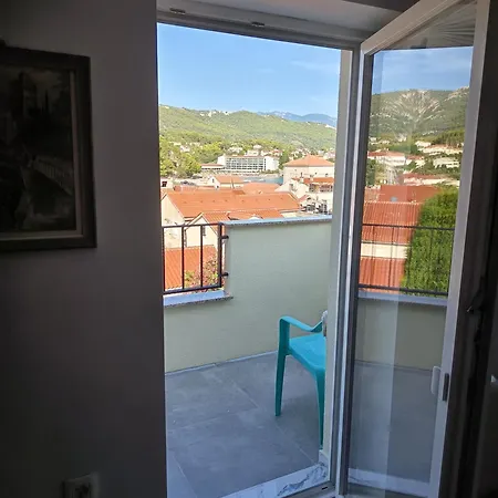 아파트 Sveti Marin Rab 3 라브